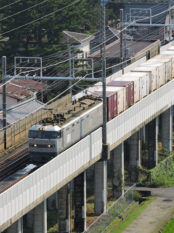 電気機関車EF510-510 銀釜